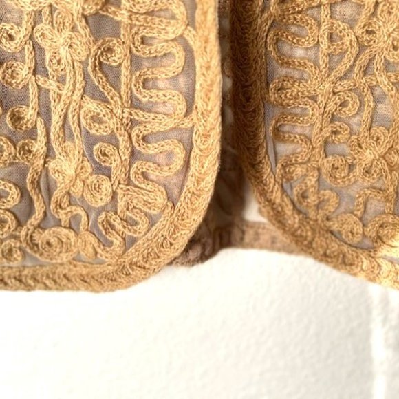 WOMEN'S CHICO'S EMBROIDERED LONG SWETER CARDIGAN JACKET. SIZE 0 - Picture 6 of 6